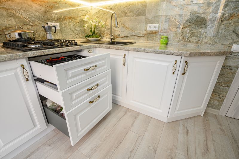 Kitchen Cabinets Refacing in Cincinnati, OH